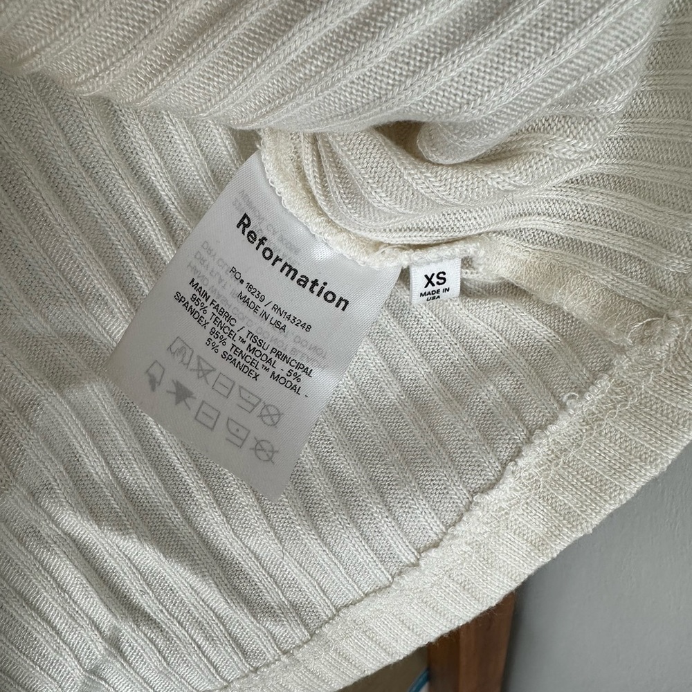 Reformation Simple tank - Picture 4 of 4